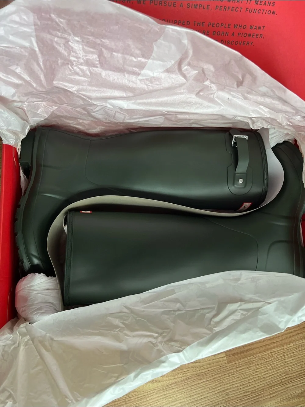 Hunter Women's Original Tall Rain Boots - Olive Green Size 10